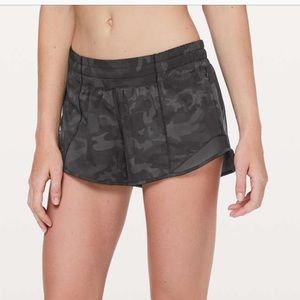 Lululemon Hotty hot short incognito camo RARE